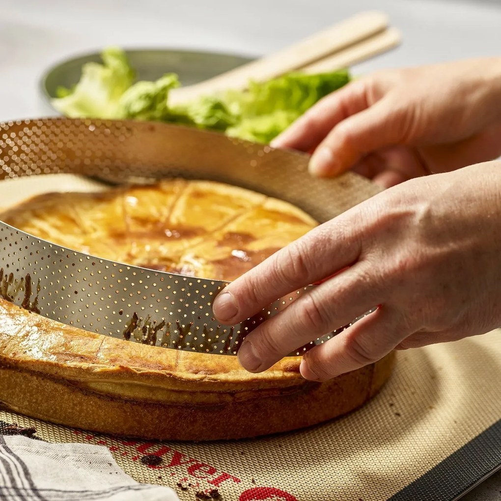 De Buyer 3098.09 Perfor. kruh. rám 24,5 cm, nehrdz. oceľ, 24,5 cm