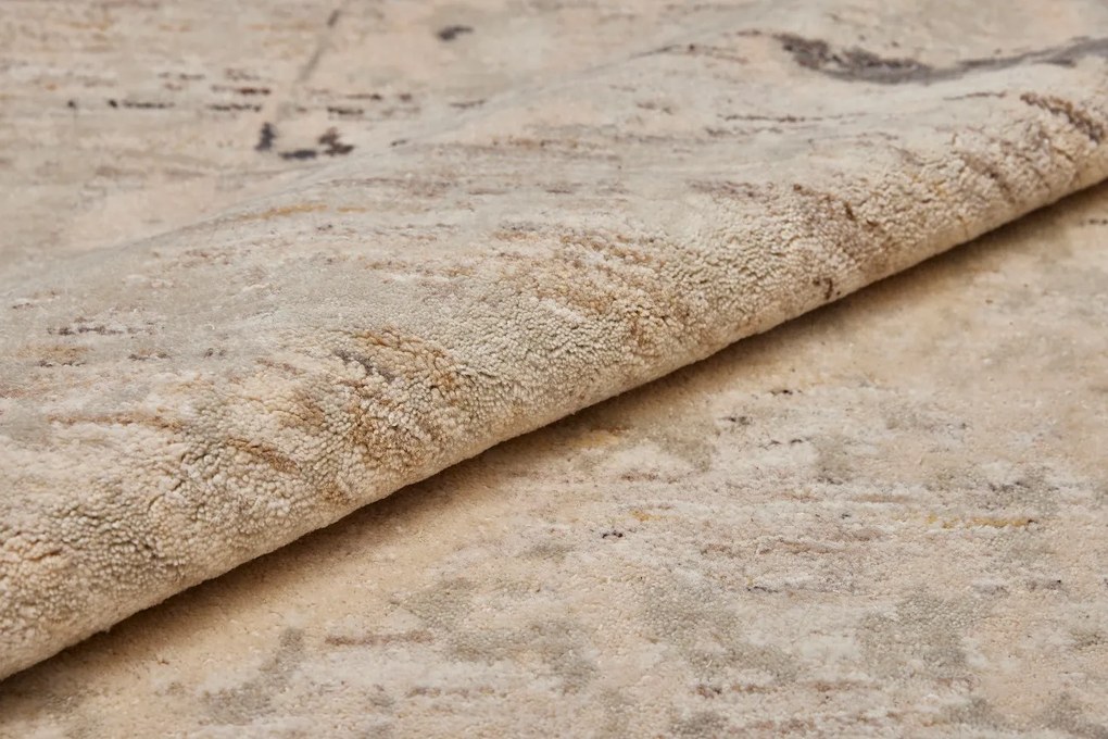 Ručne viazaný kusový koberec Relic DESP HK21, 80x150, béžová, obývacia izba, Diamond Carpets India