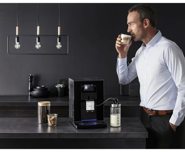 Krups - Aut. kávovar s nádobou na mlieko INTUITION PREFERENCE 1450W/230V čierna