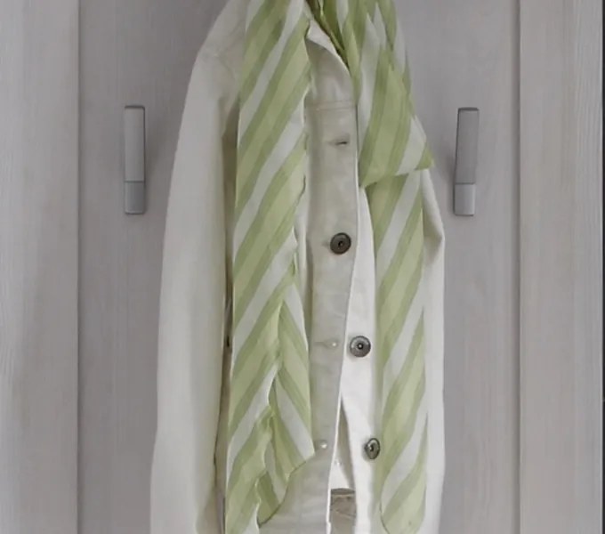 Vešiakový panel Romance, smrekovec/dub