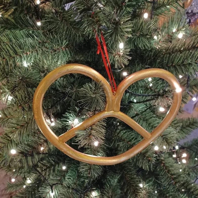 DECOLED Pretzel, 25,3 x 18,7 cm, zlatá