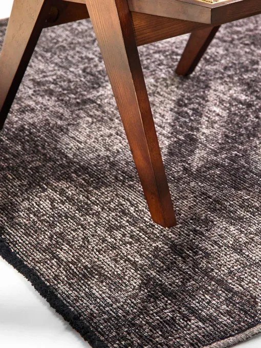 Koberec Elle Decoration BRILLIANCE Prisma hnedý