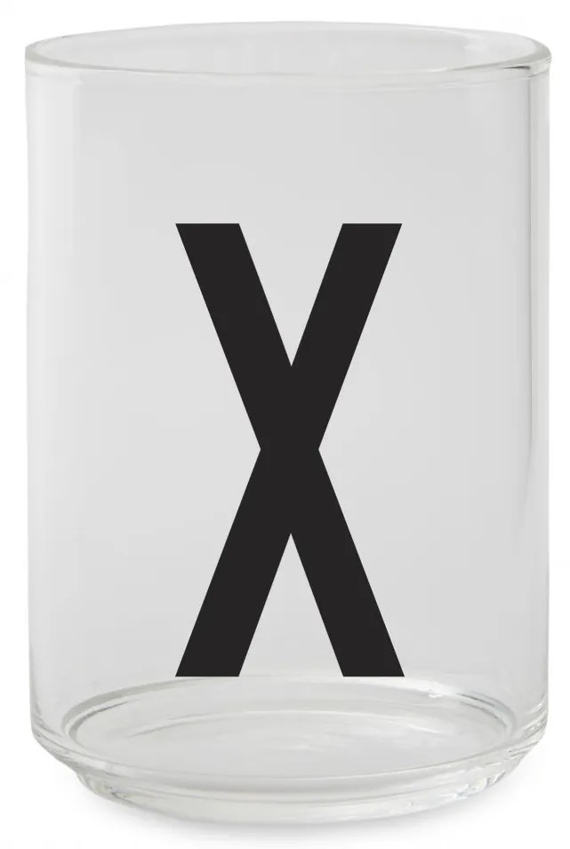 DESIGN LETTERS Pohár s písmenom Letters 350 ml Q