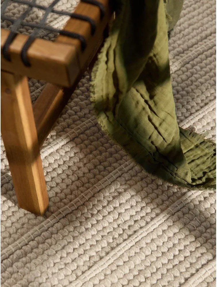 Béžový ručne tkaný vlnený koberec 80x150 cm Camden Parker – Ted Baker