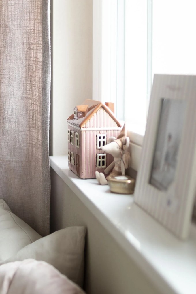 Ib Laursen Keramický svietnik Thorshavn Arched Dormer Window