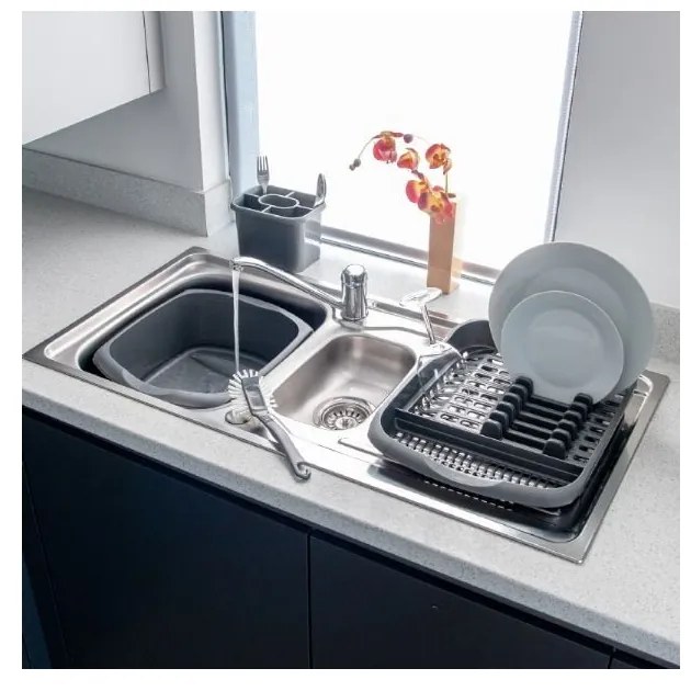 Tehlovočervený štvorcový plastový lavór Addis, 38 x 32 x 14 cm