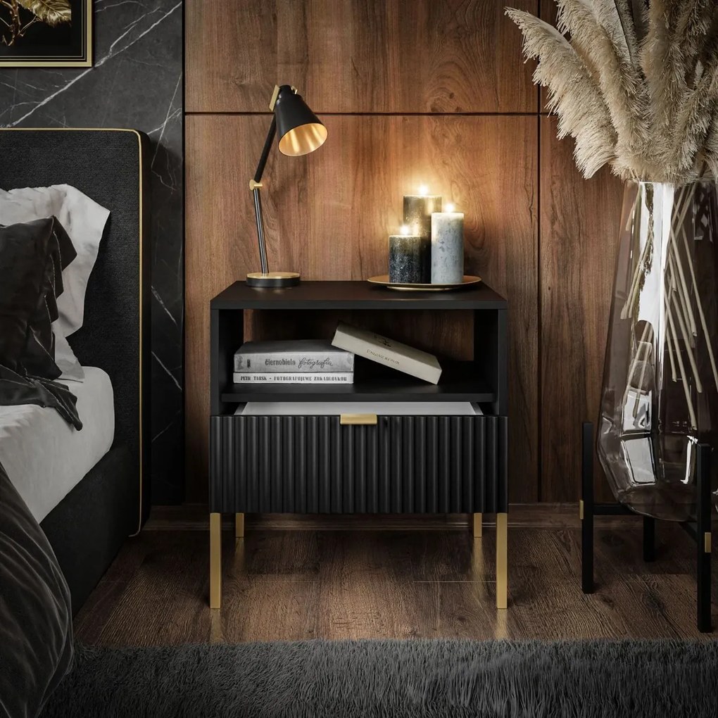 NOČNÝ STOLÍK VIGGO ČIERNY + ZLATÝ PODSTAVEC