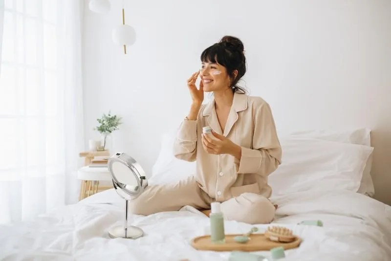 Erga Kimi, zväčšovacie kozmetické zrkadlo s LED podsvietením 210x320 mm, chrómová, ERG-YKA-CH.KIMI