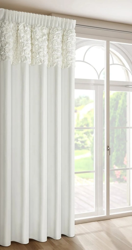 ZATEMŇOVACÍ ZÁVES NA PÁSKE EVA MINGE ROSES13 140X270 CM KRÉMOVÁ