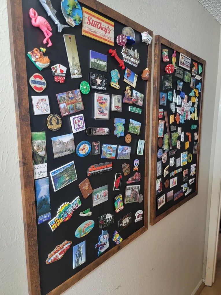 Toptabule.sk Čierna tabuľa na magnetky v rustikálnom ráme 200x100 cm