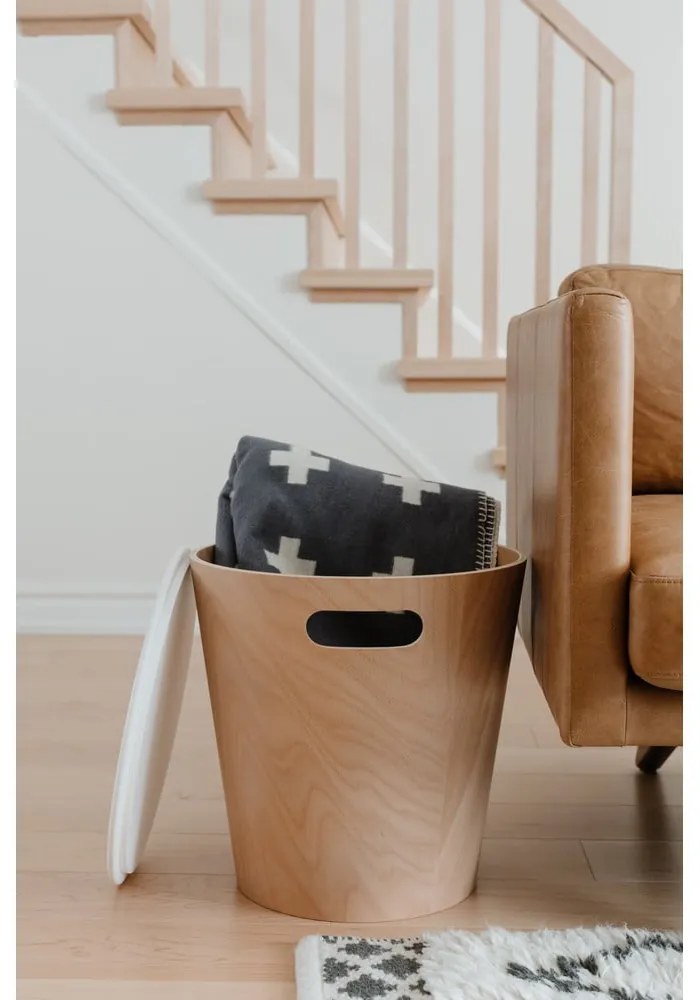 Okrúhly odkladací stolík ø 40 cm Woodrow - Umbra