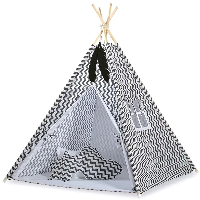 Bobono Stan Teepee pre deti + podložka na hranie + ozdobné perie - Chevron čierna