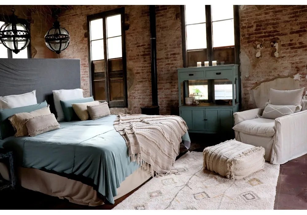 Béžový prateľný ručne tkaný bavlnený koberec 140x200 cm Kaarol Earth – Lorena Canals