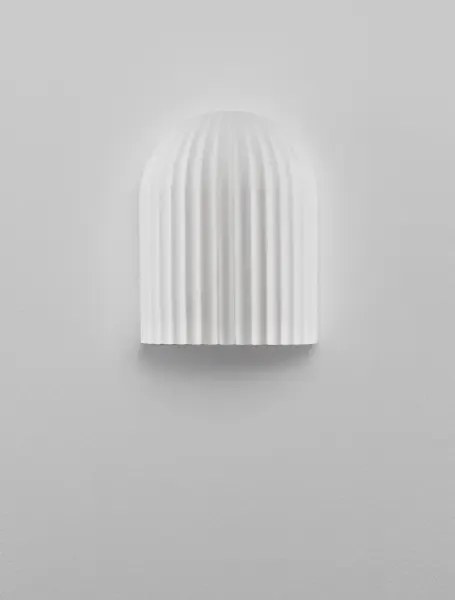 Minimalistické nástenné svietidlo Ammos