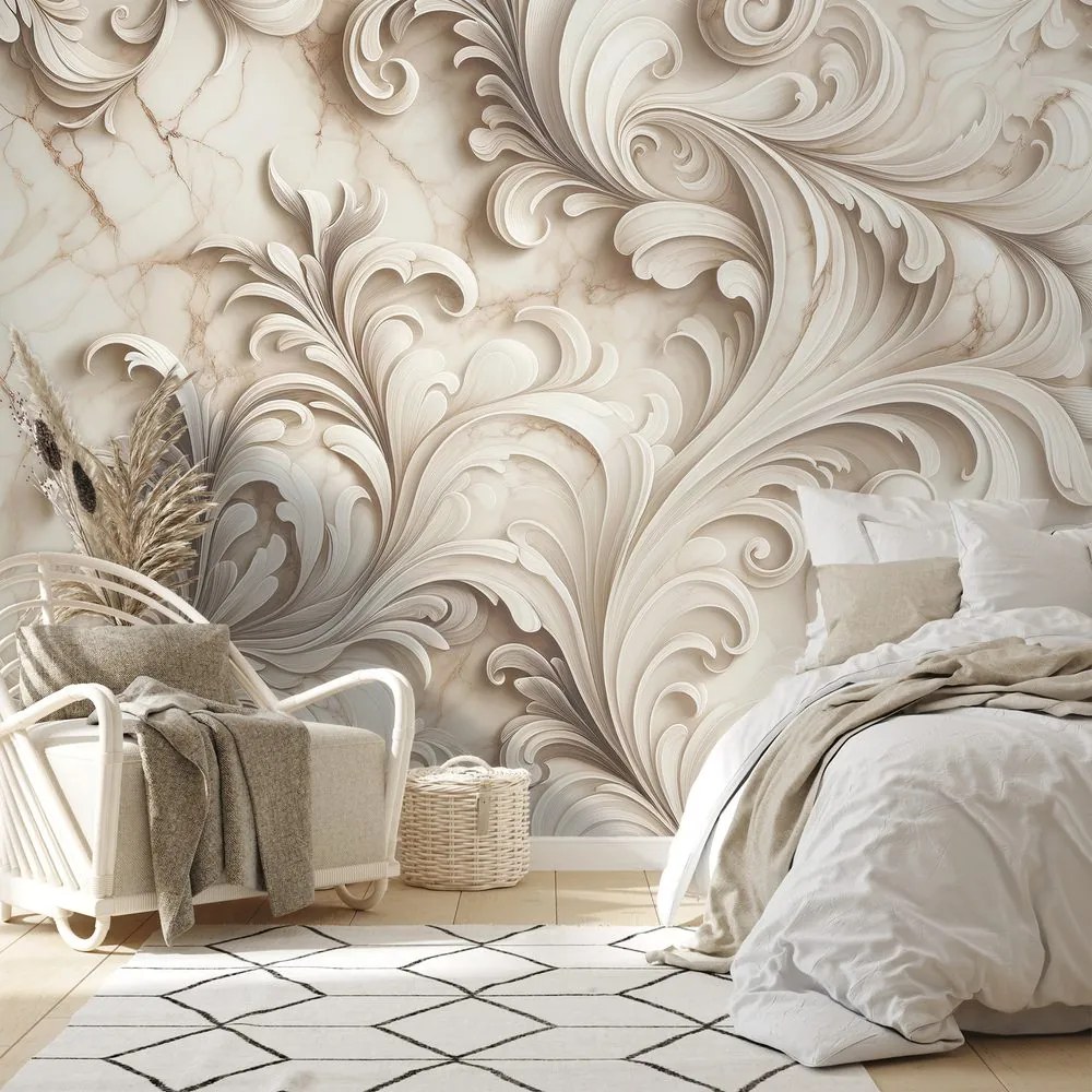 Tapeta elegantné béžové ornamenty na mramore
