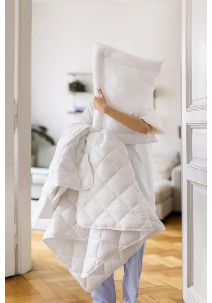 Celoročný detský set prikrývky a vankúša do detskej postieľky 100x135 cm Stitched – Bonami Essentials
