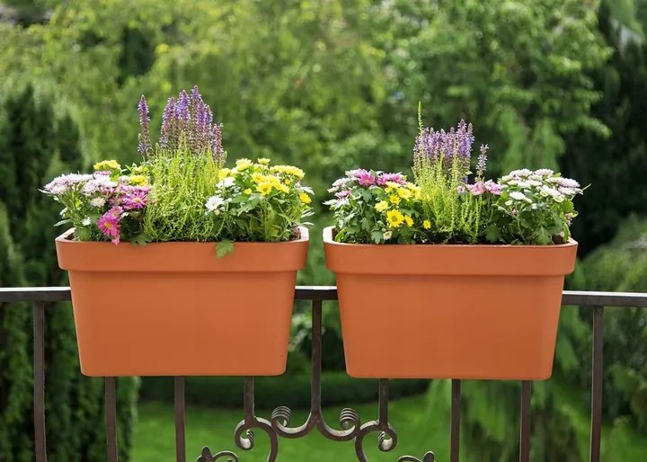 Balkónový truhlík Lys 45 cm antracit