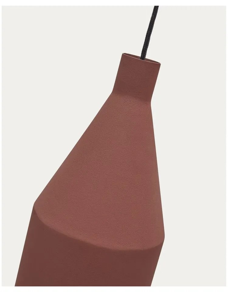 Závesné svietidlo v terakotovej farbe s kovovým tienidlom ø 15 cm Peralta – Kave Home