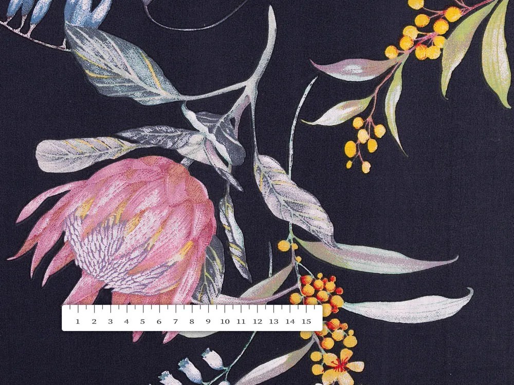 Biante Bavlnený behúň na stôl Sandra SA-427 Dúhové kvety na tmavo modrom 45x120 cm