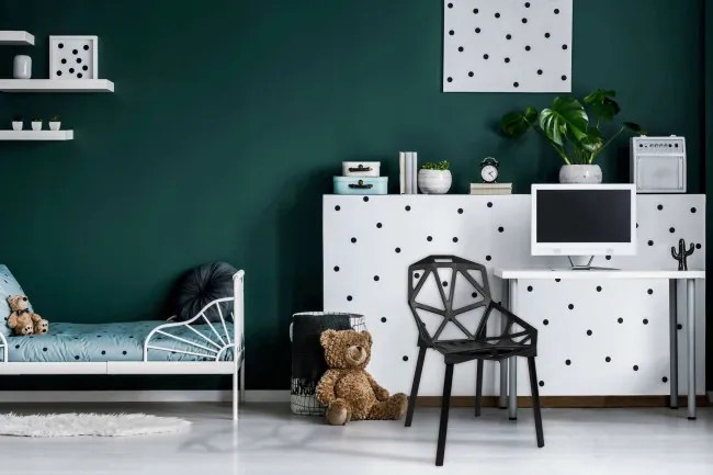 Jedálenská stolička VECTOR čierna