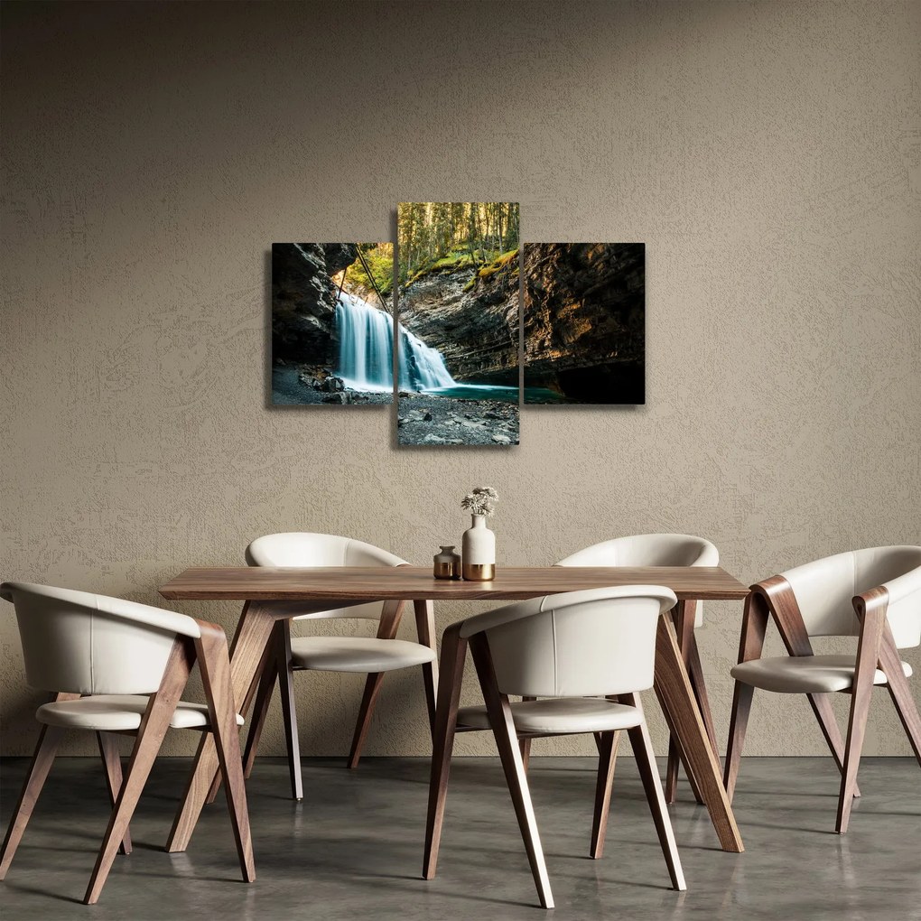 Obraz lesného vodopádu (90x60 cm)
