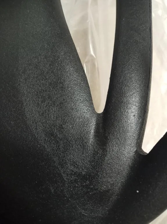 AKCIA Čierna plastová stolička KATO II. akosť