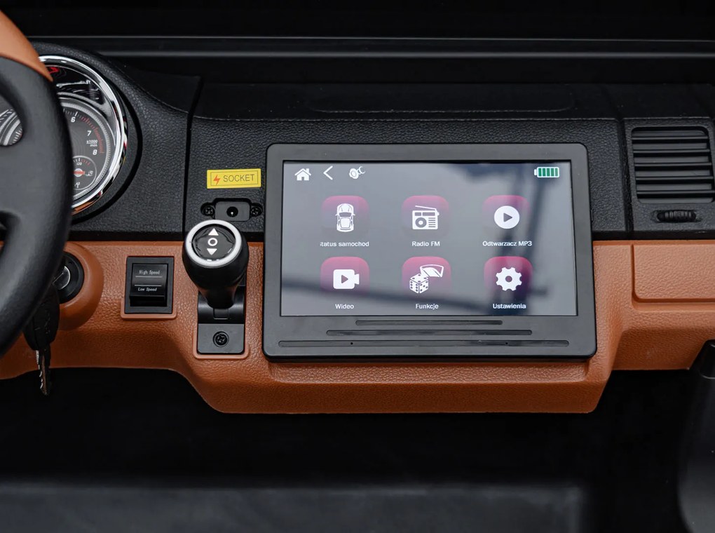 Ramiz Vozidlo Mercedes Benz MAYBACH G650 STRONG Biela