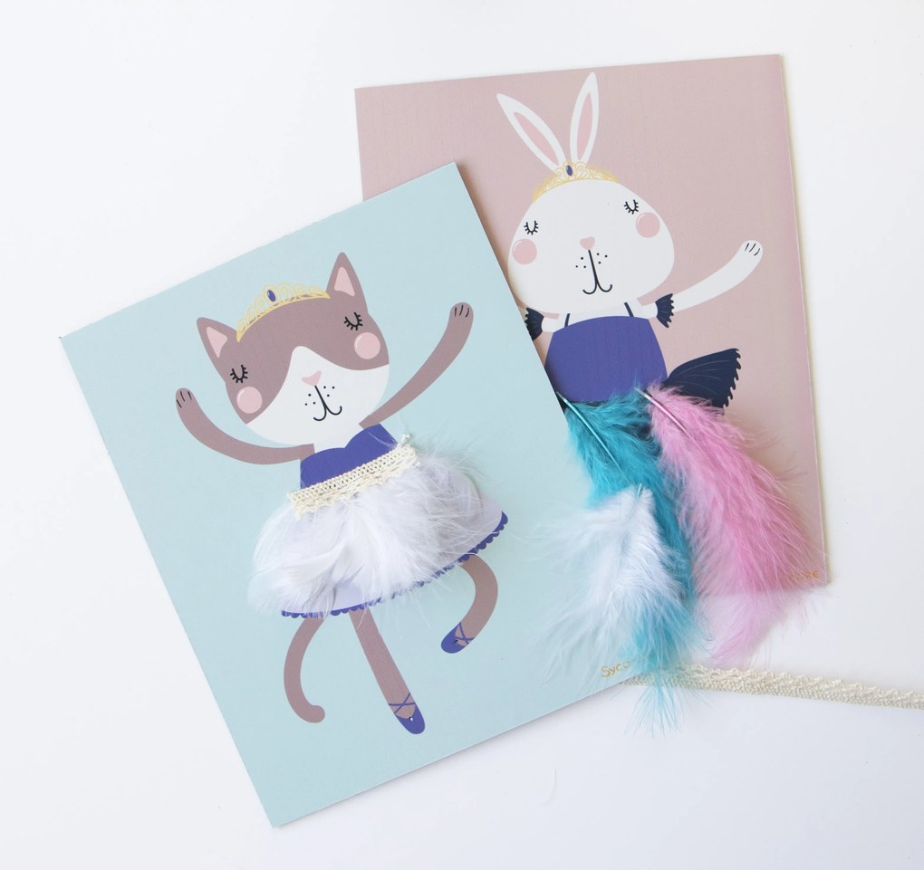 Pockets - zdobenie obrázkov perím a stuhami