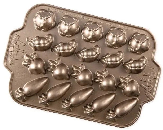 Nordic Ware Hliníková forma na pečenie Záhradná zelenina 0,47 l