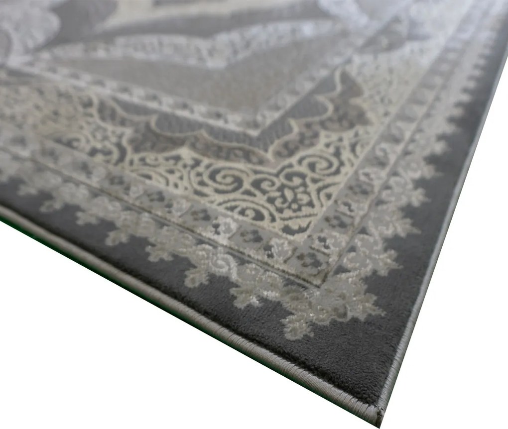 Koberec Allianz 6302 GREY – sivý s orientálnym vzorom Rozmer: 200x290 cm