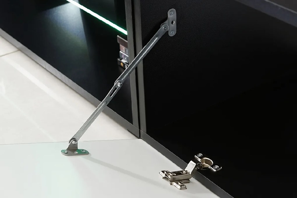 Obývacia stena s osvetlením Blade 4 - čierna / sahara lesk