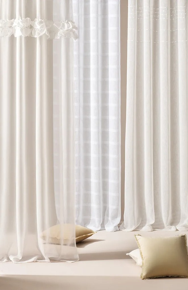 Room99 Záclona na krúžkoch Marisa Bodky Farba: Biela, Veľkosť: 140 x 250 cm