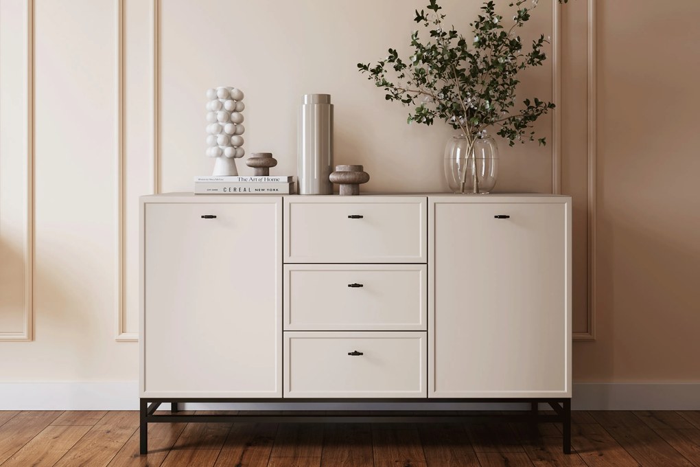 Komoda Lorini 150 cm na stojane - kašmírová / čierne úchytky T