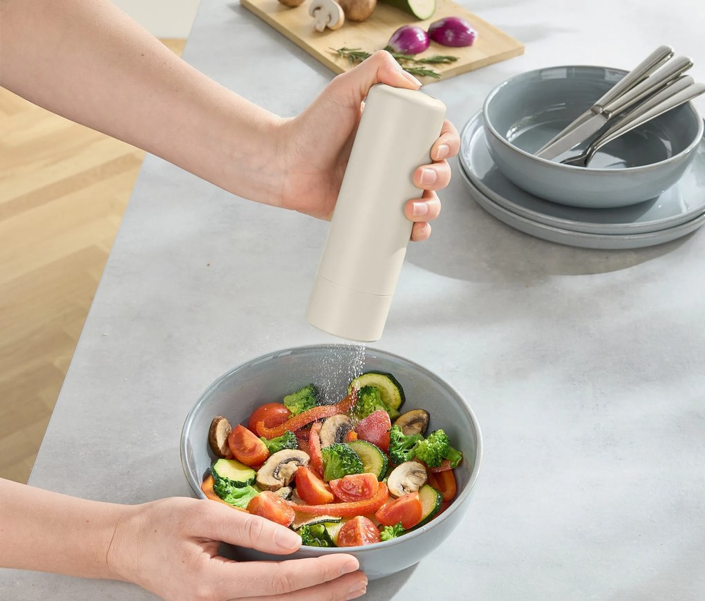 Elektrický mlynček na soľ alebo korenie