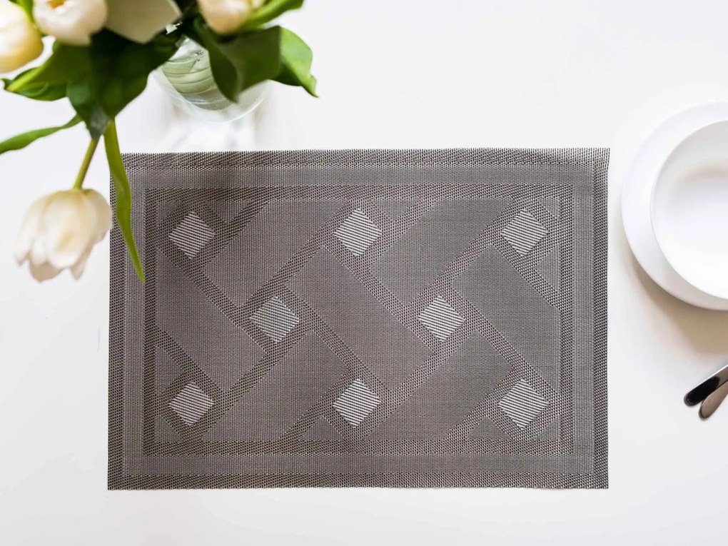 Prestieranie Deluxe 30 × 45 cm – Majda ornamenty sivé
