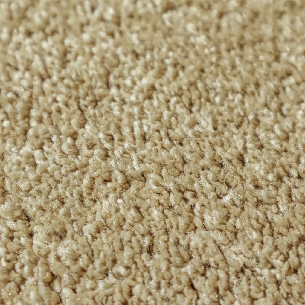 Metrážny koberec Liliana 7645, na mieru, šíře 4m,5m, béžová, ab (mriežka), detská izba, ITC