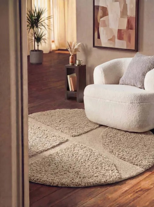 Koberec Ted Baker Lambeth béžový kruh