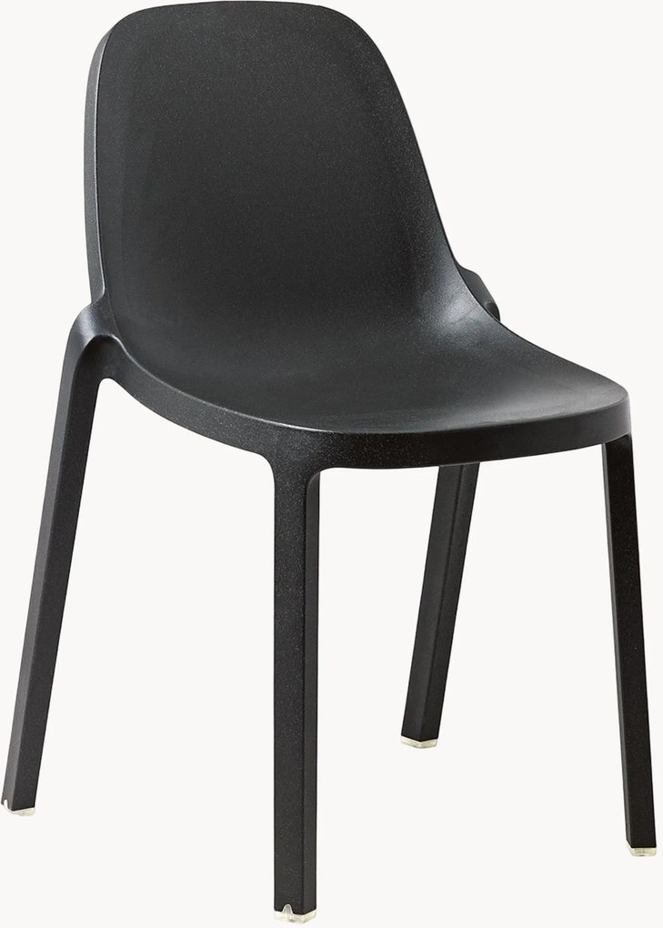 Stohovateľná jedálenská stolička Broom