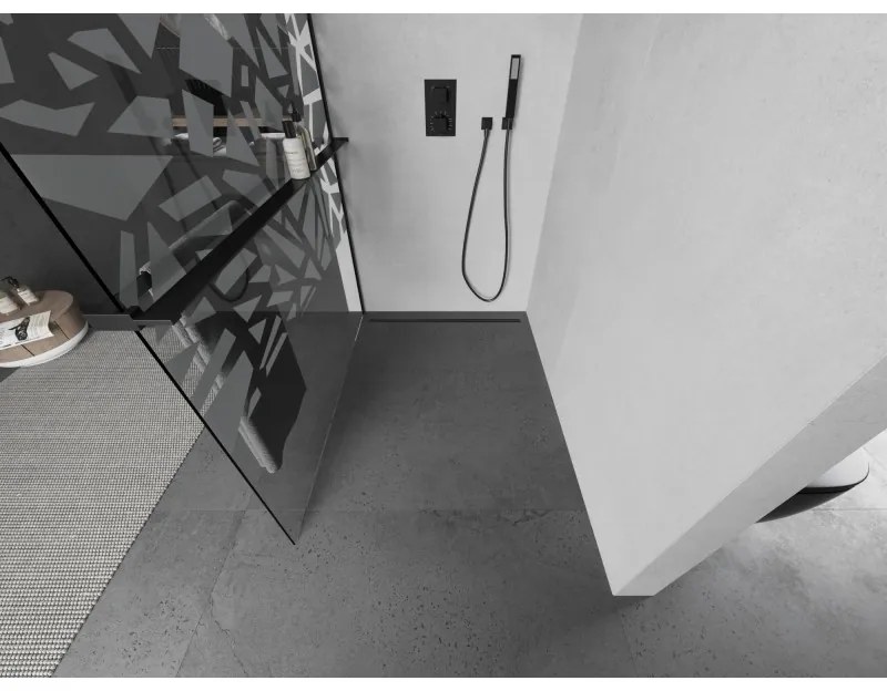 Mexen Kioto+ L, sprchová zástena Walk-In s poličkou a vešiakom 120 x 200 cm, 8mm číre sklo biely vzor, čierny profil, 800-120-123-70-85