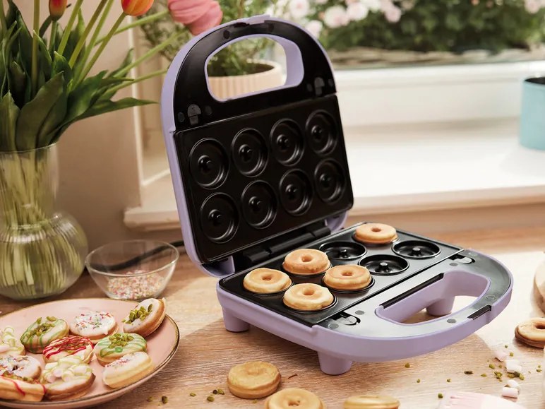 Silvercrest®  Kitchen Tools Vaflovač s vymeniteľnými platňami (fialová)  (100371291)