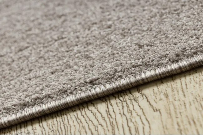 Koberec ETON PLUS béžový - Výpredaj