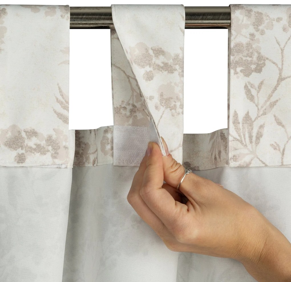 ZÁHRADNÝ VODEODOLNÝ ZÁVES NA PÚTKACH GARDEN 155X240 CM VZOROVANÁ