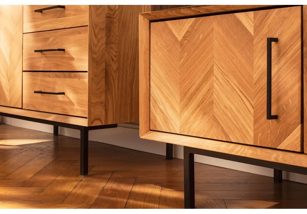 TV stolík z dubového dreva v prírodnej farbe 144x50 cm Abies - The Beds