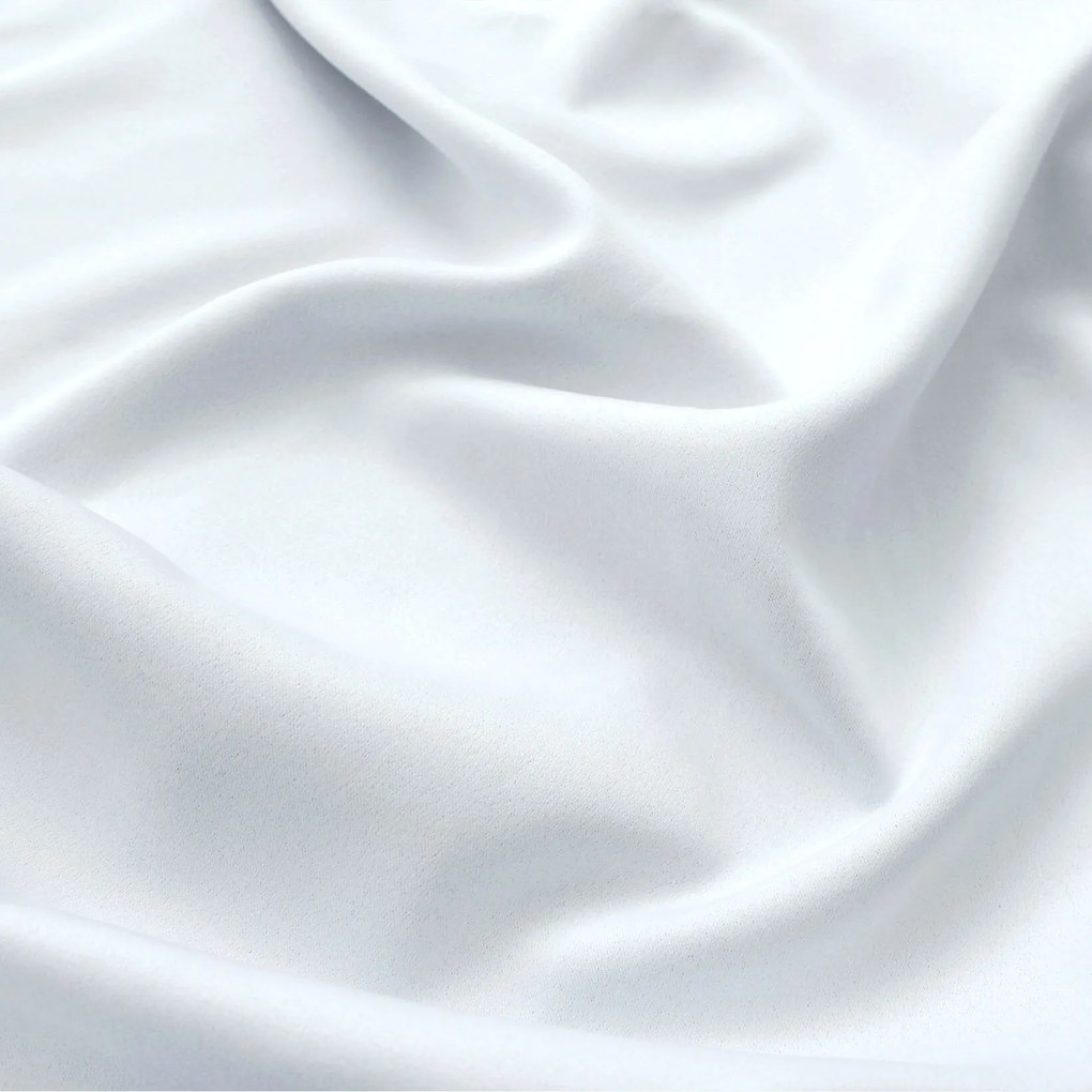 Goldea zatemňovací záves blackout - strieborný 220x270 cm