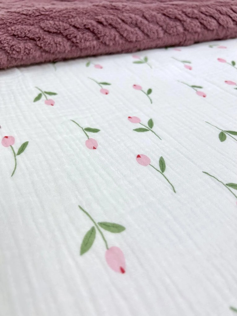Letné mušelínové obliečky Tulipány 140x200 – jemné, priedušné, 100 % bavlna, romantický vzor