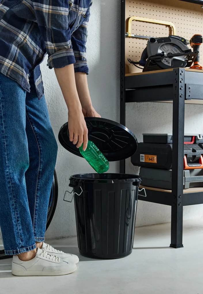 Rotho Odpadkový kôš s vekom a kovovými zámkami MINI POPOLNICA 25l