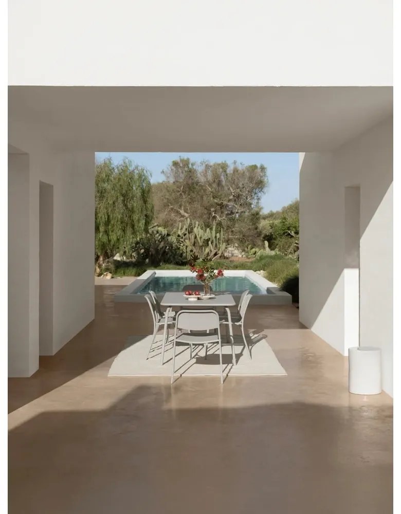 Sklenená ručne vyrobená váza (výška 21 cm) Miyabi – Blomus