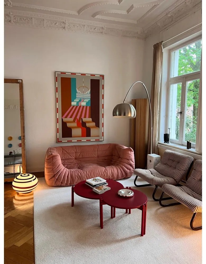 Červený okrúhly konferenčný stolík z borovicového dreva ø 80 cm Sticks – Karup Design