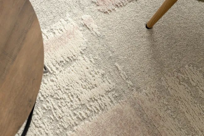 Koberec FLUX OSTA 461.43.AE200 krémový / ružový
