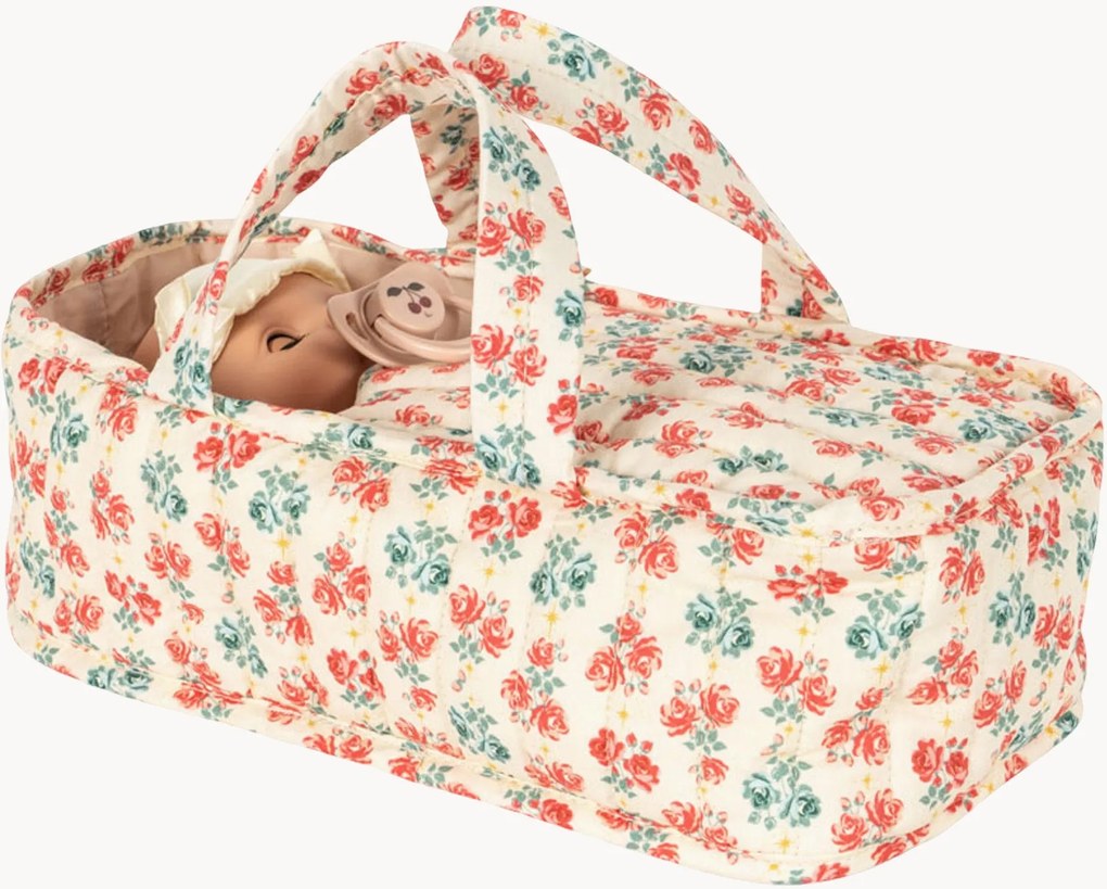 Bábika's nosičom Lea